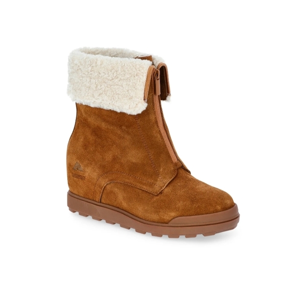 Ozark Trail -- Wedge Zip Boots - Picture 2 of 9